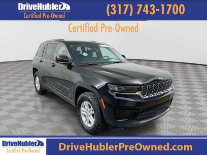 Used 2023 Jeep Grand Cherokee Laredo w/ Trailer Tow Prep Group (B)