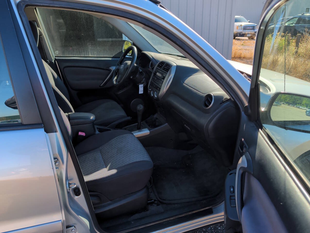 Used 2005 Toyota RAV4 2WD image 27