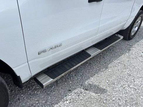 Used 2023 RAM 1500 Big Horn AWD/4WD image 13
