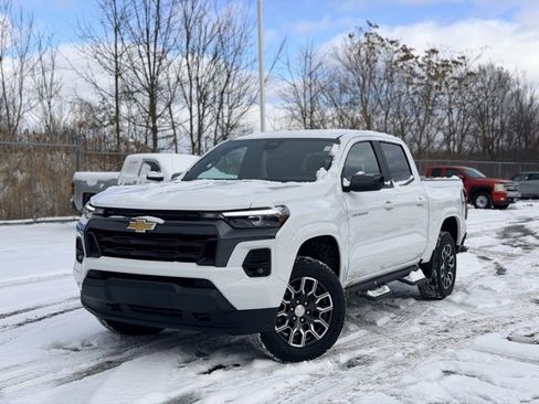 Certified 2023 Chevrolet Colorado LT w/ LT Convenience Package III image 1