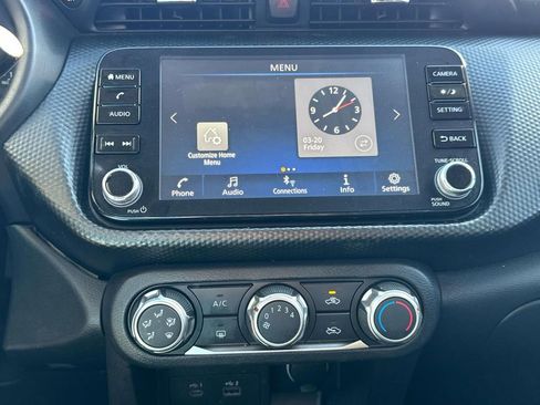 Used 2023 Nissan Kicks SV FWD image 31