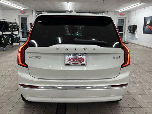Used 2026 Volvo XC90 B6 Plus w/ Protection Package Premier image 6