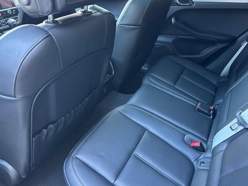 New 2026 Porsche Macan AWD/4WD image 15