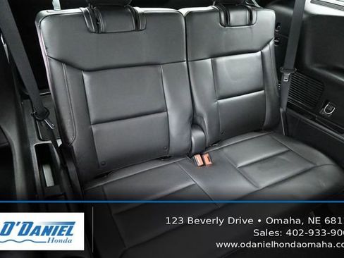 Used 2022 Ford Explorer XLT w/ Equipment Group 202A AWD/4WD image 42