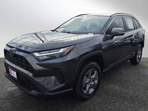 Certified 2025 Toyota RAV4 XLE image 7