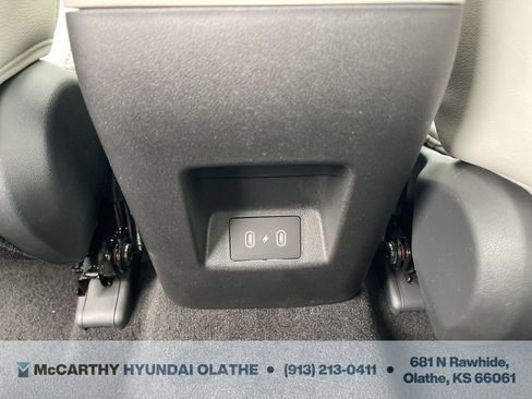 Used 2025 Hyundai Tucson SEL FWD image 24