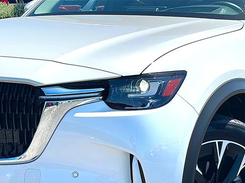 Used 2024 MAZDA CX-90 Plug-In Hybrid w/ Premium Pkg AWD/4WD image 4