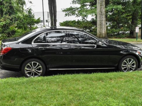 Used 2016 Mercedes-Benz C 300 4MATIC Sedan image 8