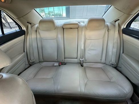 Used 2012 Chrysler 300 Limited image 13