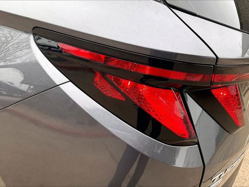 Certified 2025 Hyundai Tucson Blue image 22