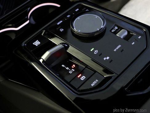 New 2026 BMW 530i xDrive w/ M Sport Package image 26