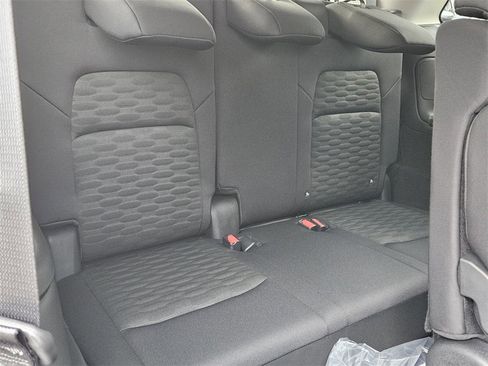 New 2025 Nissan Pathfinder SV image 12