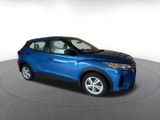 Used 2024 Nissan Kicks S image 2