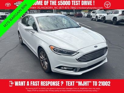 Used 2017 Ford Fusion SE w/ Fusion SE Technology Package