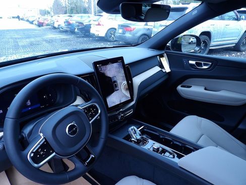 New 2026 Volvo XC60 B5 Plus w/ Protection Package Premier image 13