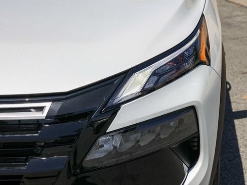 New 2026 Nissan Rogue SV AWD/4WD image 10