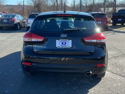 Used 2017 Kia Forte LX image 5