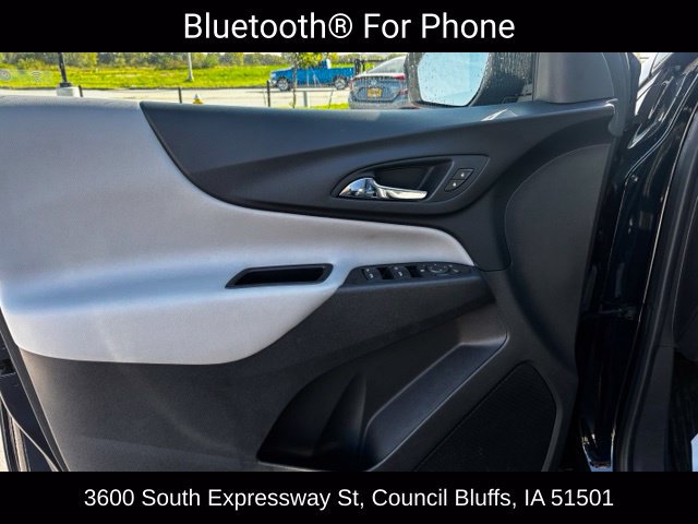 Used 2021 Chevrolet Equinox LS w/ LS Convenience Package AWD/4WD image 16