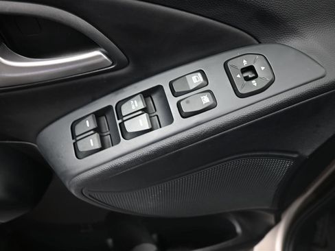 Used 2013 Hyundai Tucson GLS AWD/4WD image 12