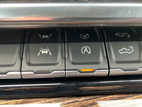 New 2026 GMC Sierra 1500 SLE image 26