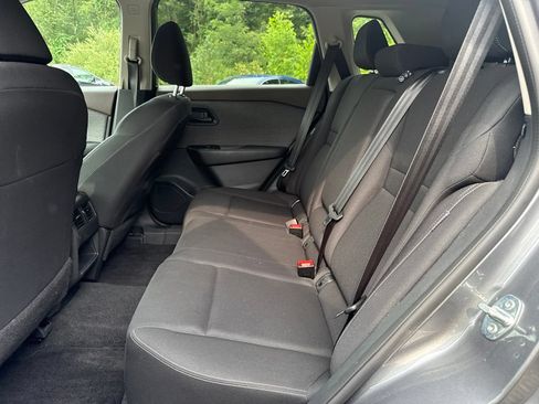 Used 2023 Nissan Rogue S AWD/4WD image 30