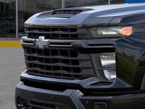 New 2026 Chevrolet Silverado 2500 Custom w/ Custom Value Package AWD/4WD image 13