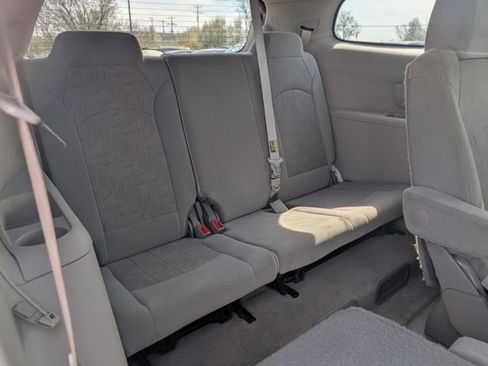 Used 2017 Buick Enclave Convenience image 21