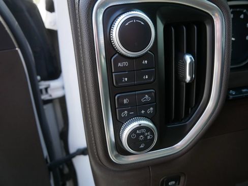 Used 2019 GMC Sierra 1500 Denali w/ Denali Ultimate Package AWD/4WD image 20