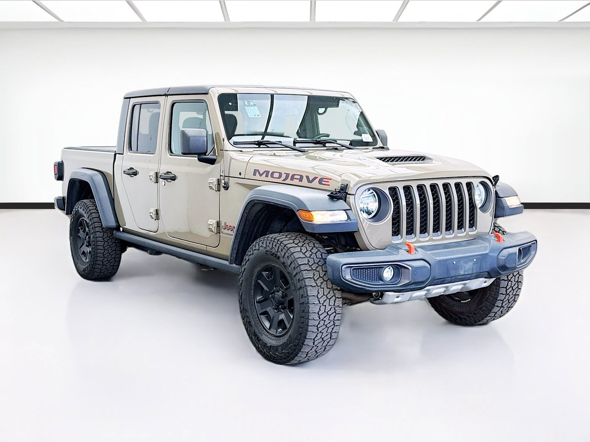 Used 2020 Jeep Gladiator Mojave w/ Trailer Tow Package AWD/4WD image 3