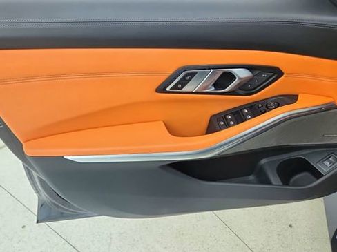 Used 2022 BMW M3 w/ Executive Package image 36