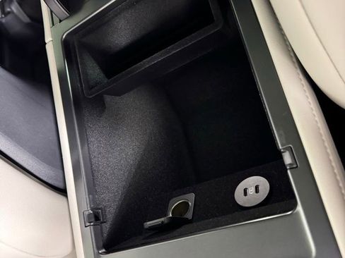 New 2026 Lincoln Nautilus Premier w/ Equipment Group 102A image 38