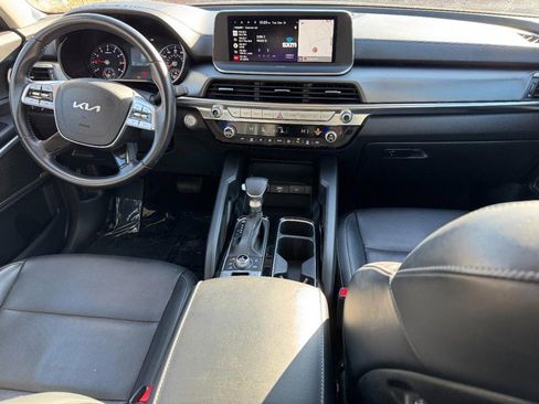 Used 2022 Kia Telluride LX image 11
