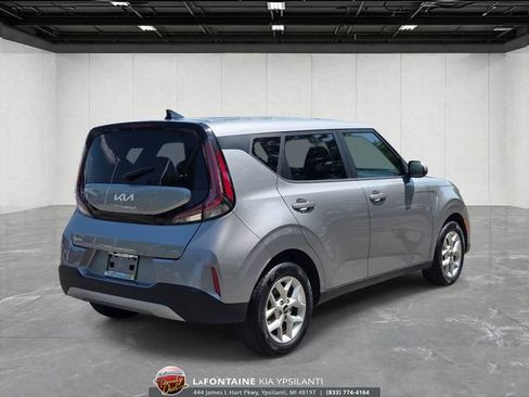 Certified 2024 Kia Soul LX w/ Option Group 015 FWD image 5