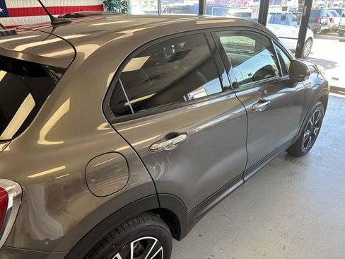 Used 2016 FIAT 500X Easy image 11