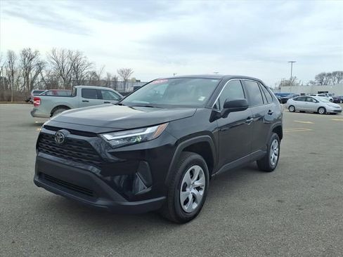 Certified 2024 Toyota RAV4 LE image 3