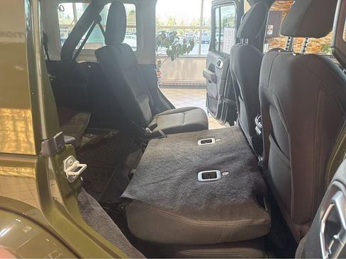 Used 2021 Jeep Wrangler Unlimited Sahara w/ Uconnect 4C Nav & Sound Group image 31