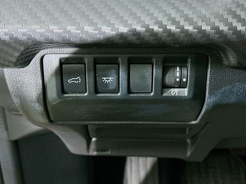 Used 2025 Subaru Ascent Premium AWD/4WD image 16