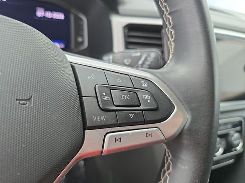 Used 2021 Volkswagen Atlas SEL AWD/4WD image 19