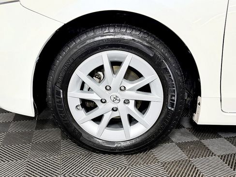 Used 2012 Toyota Prius V Three image 48