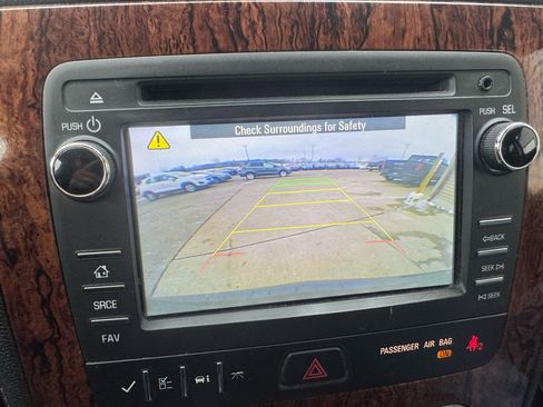 Used 2014 Chevrolet Traverse LT w/ All-Star Edition image 21