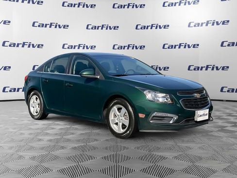 Used 2015 Chevrolet Cruze LT image 8