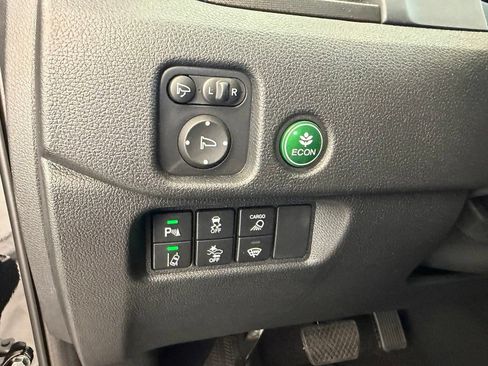 Used 2025 Honda Ridgeline TrailSport image 42