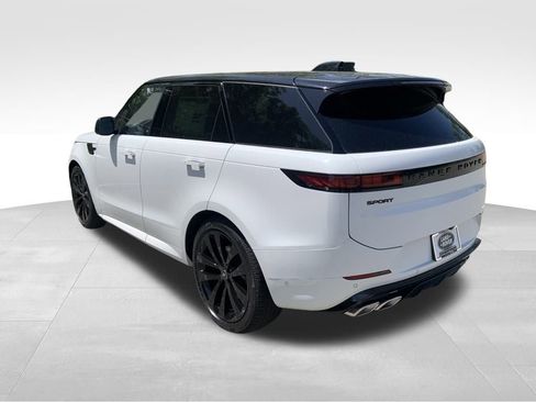 New 2025 Land Rover Range Rover Sport Dynamic SE image 6