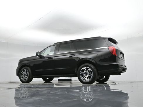Certified 2025 Ford Expedition Max Active image 55
