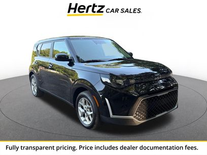 Used 2025 Kia Soul LX w/ LX Technology Package
