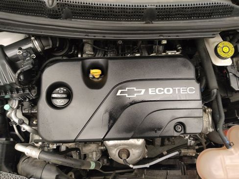 Used 2020 Chevrolet Spark LT image 30