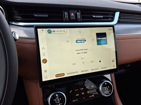 New 2026 Jaguar F-PACE R-Dynamic S image 16