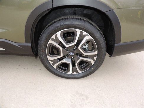 New 2026 Subaru Ascent Limited image 11