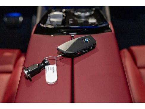 New 2026 BMW i5 eDrive40 w/ M Sport Package image 80