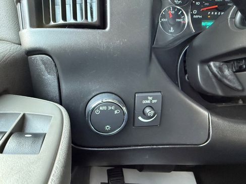 Used 2020 Chevrolet Express 2500 w/ Driver Convenience Package image 33